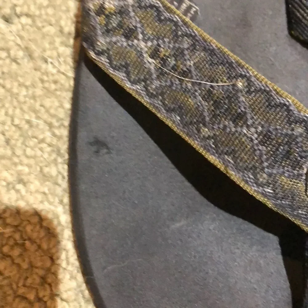 Men’s Teva Sz 9 Flip Flops